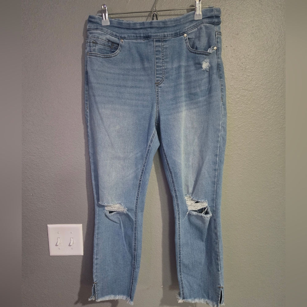 Westbound High Rise Tummy Control Ankle Jean Size 12